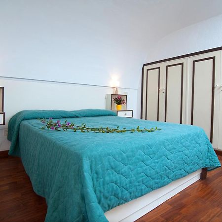 Freedom Holiday Residence Massa Lubrense Buitenkant foto