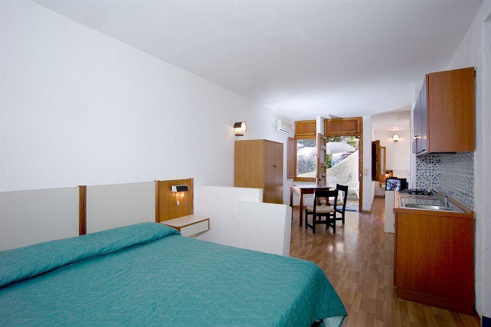 Freedom Holiday Residence Massa Lubrense Buitenkant foto