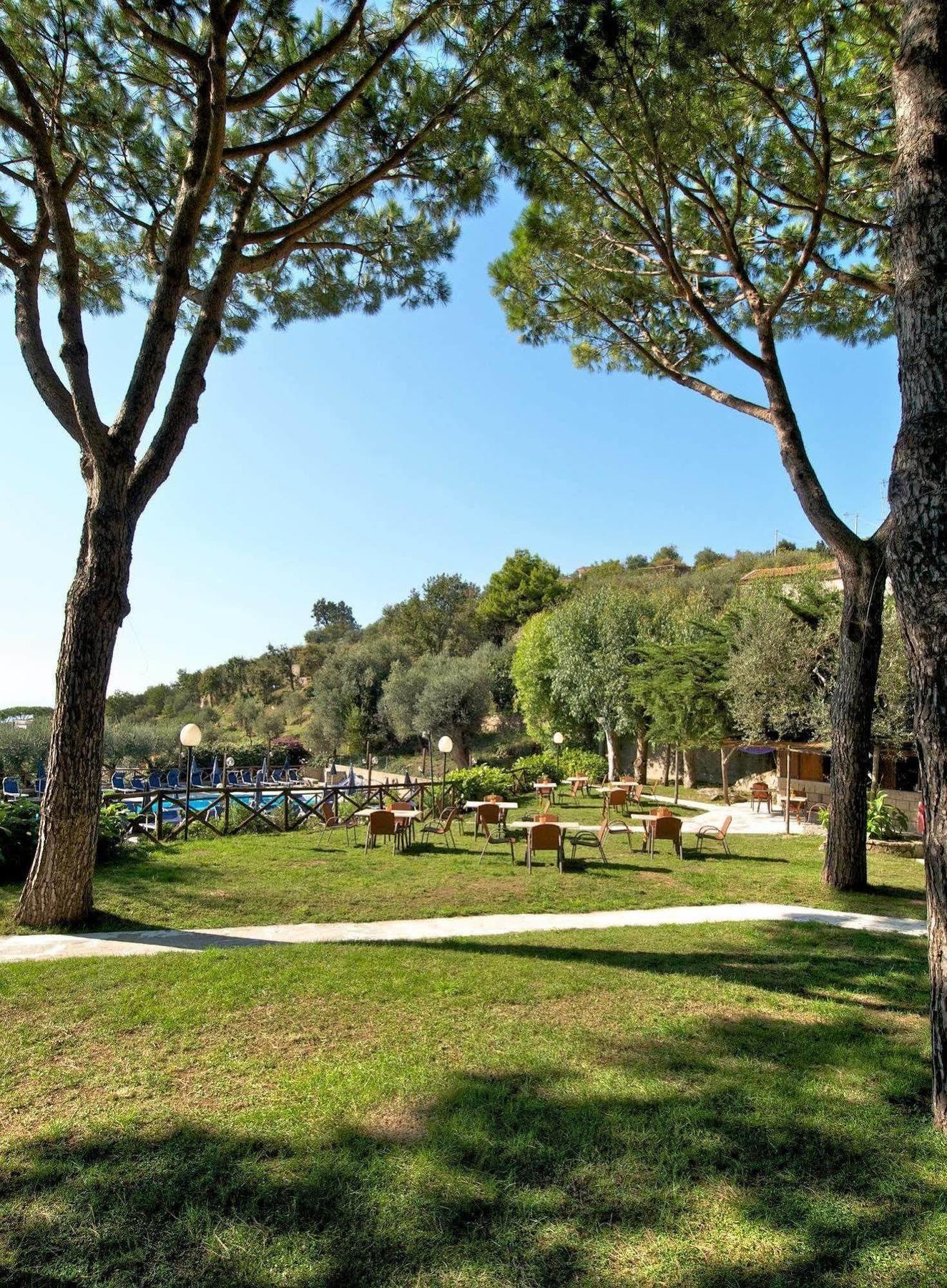 Freedom Holiday Residence Massa Lubrense Buitenkant foto