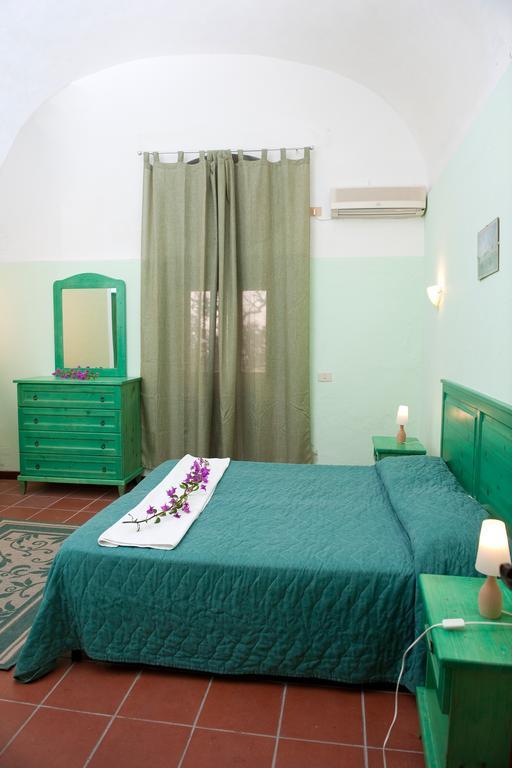 Freedom Holiday Residence Massa Lubrense Buitenkant foto